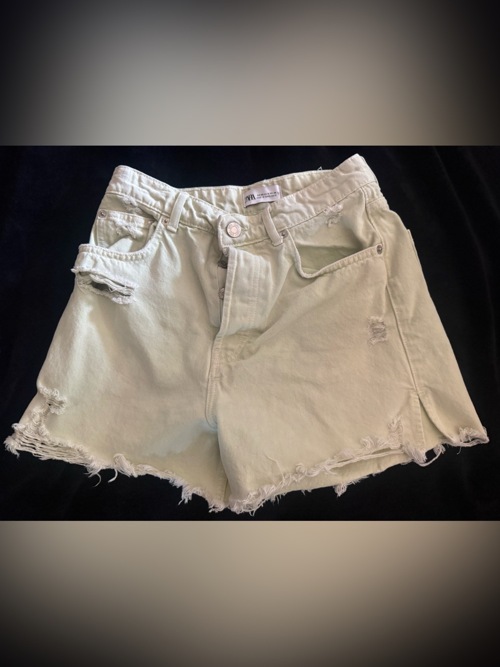 Zara cut off shorts